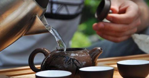 Beskrivelse av sencha-te og dens medisinske egenskaper